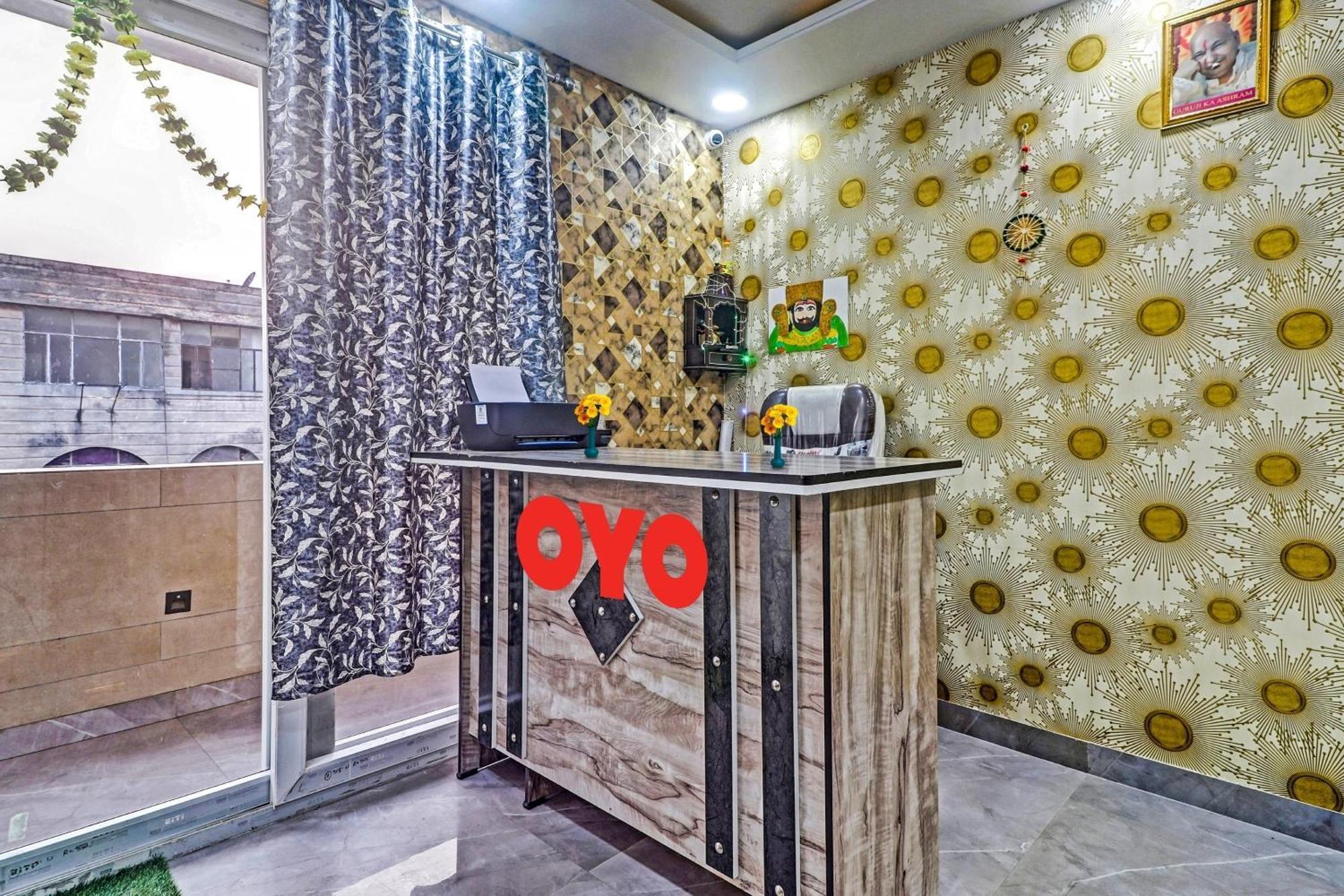 Hotel O Amazing Guest House New Delhi Ngoại thất bức ảnh