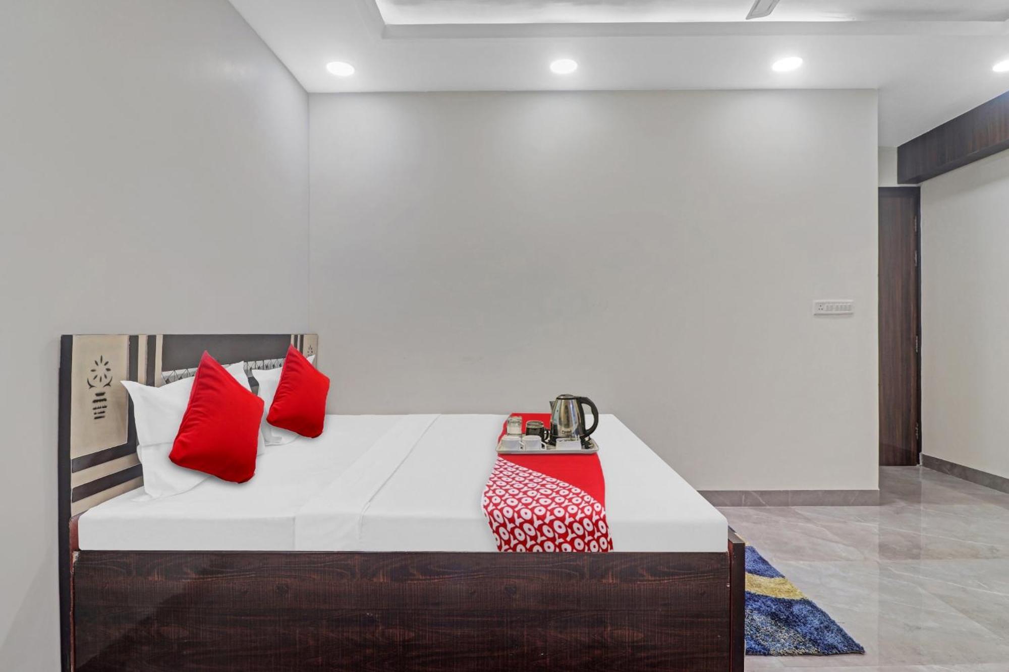 Hotel O Amazing Guest House New Delhi Ngoại thất bức ảnh