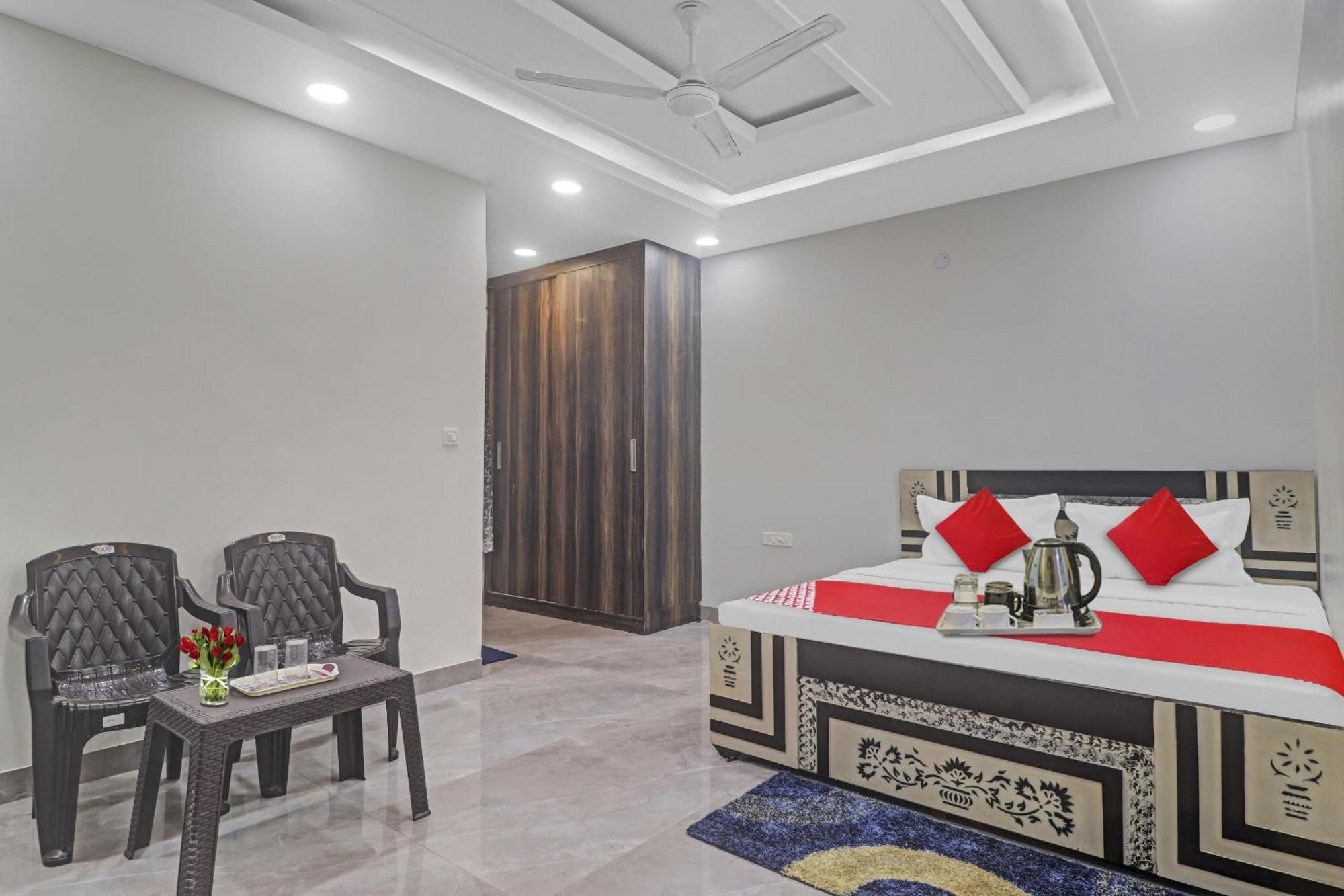 Hotel O Amazing Guest House New Delhi Ngoại thất bức ảnh