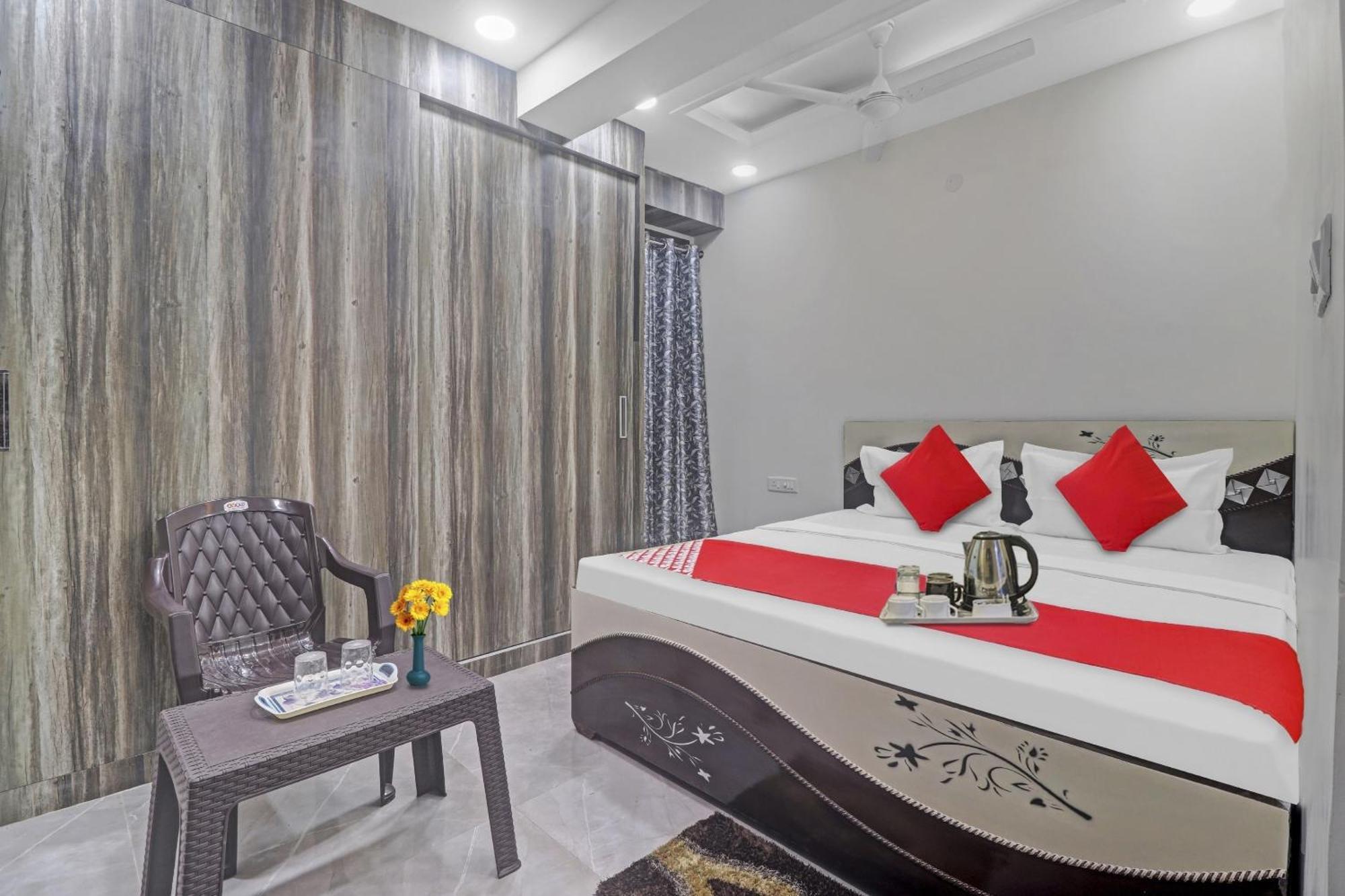 Hotel O Amazing Guest House New Delhi Ngoại thất bức ảnh