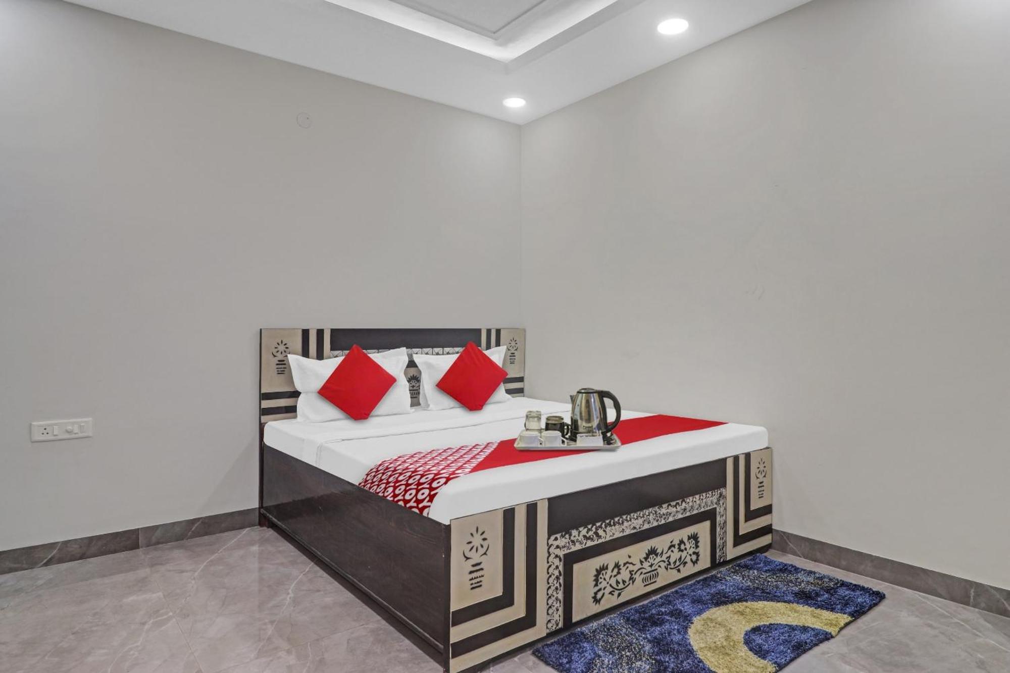 Hotel O Amazing Guest House New Delhi Ngoại thất bức ảnh