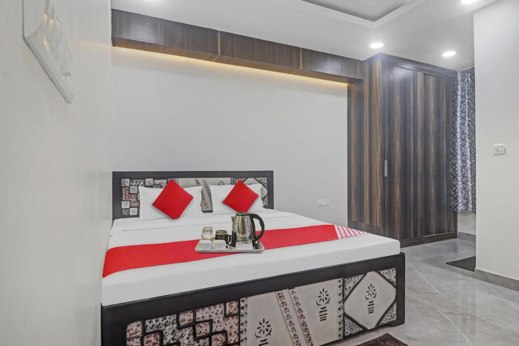 Hotel O Amazing Guest House New Delhi Ngoại thất bức ảnh