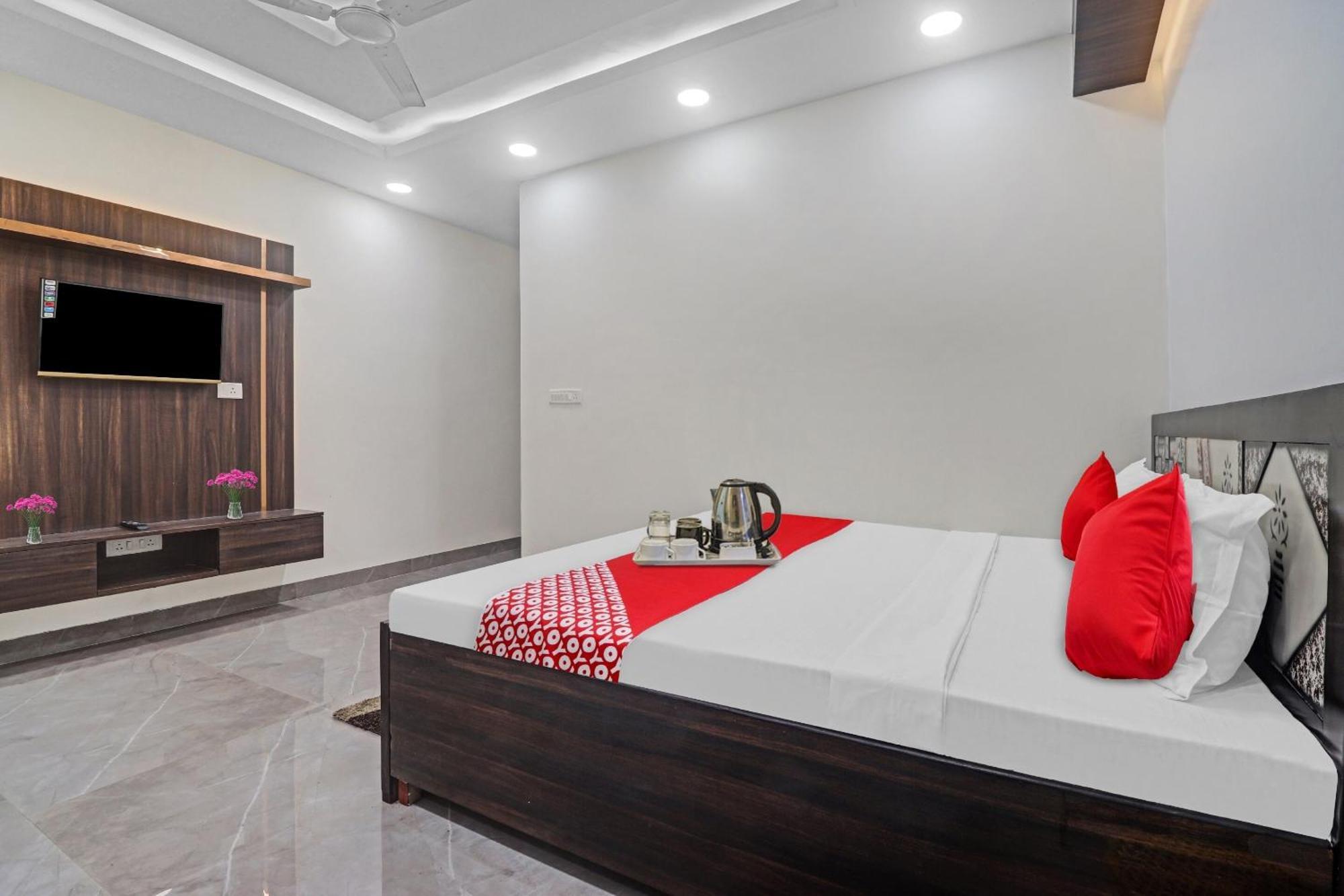 Hotel O Amazing Guest House New Delhi Ngoại thất bức ảnh